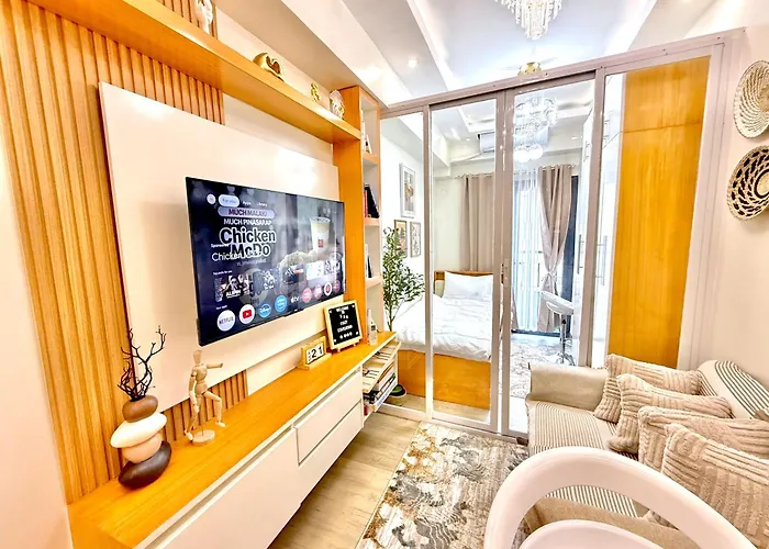 Cozy And Comfy Retreat With Balcony