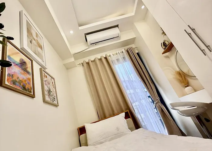 Cozy And Comfy Retreat With Balcony *