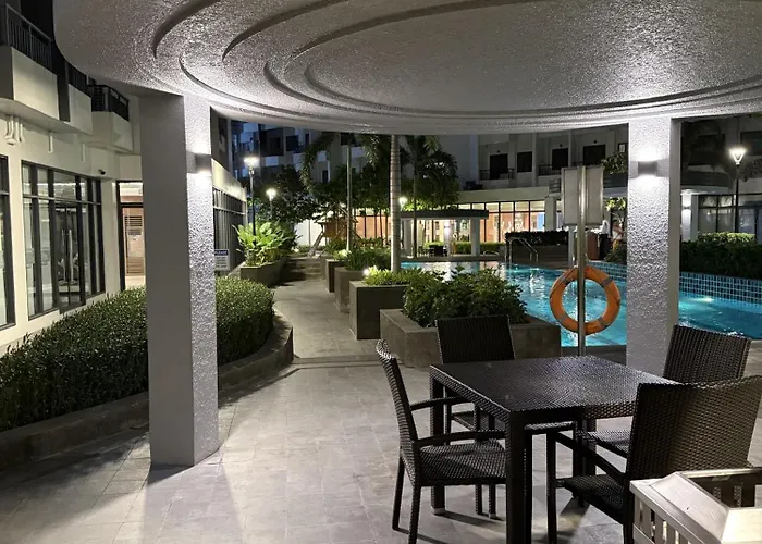 Apartamento Cozy And Comfy Retreat With Balcony *