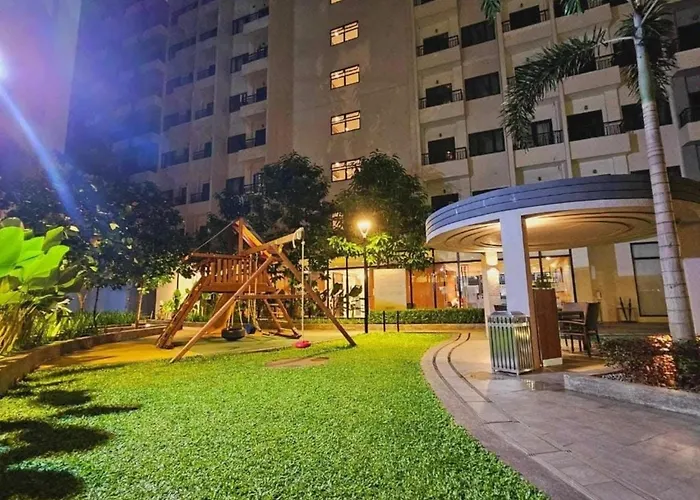 Apartamento Cozy And Comfy Retreat With Balcony